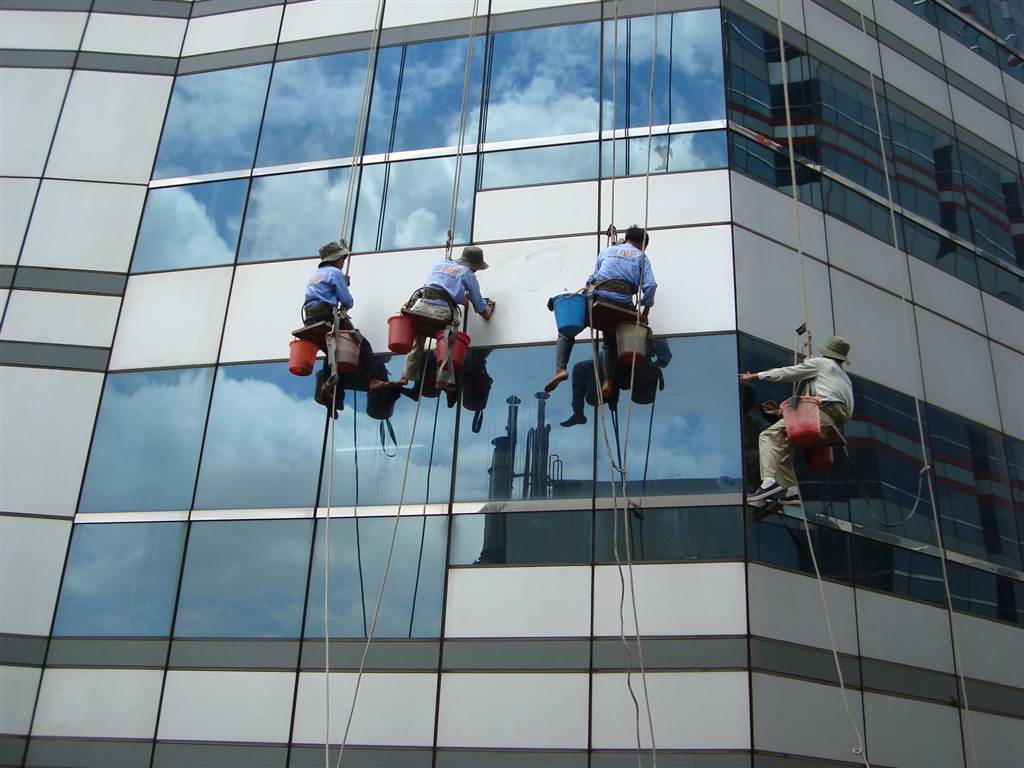 CUỘC SỐNG NÀY CÓ AI CHẲNG NỖ LỰC MÀ LIỀU MẠNG VÌ NÓ